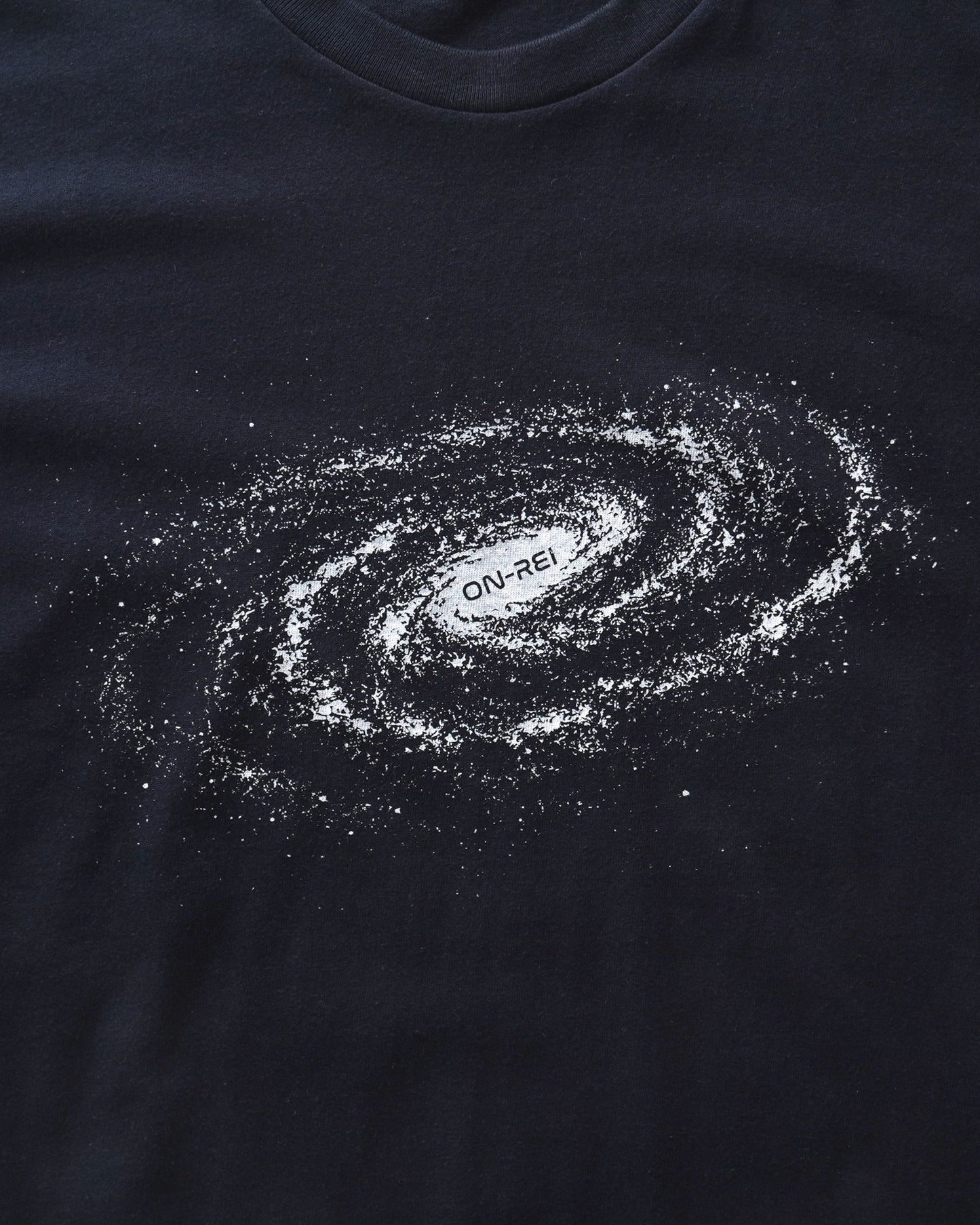 ”ON-REI” COSMO TEE